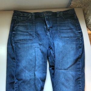 2 pair (identical) of Lane Bryant Denim Capri pant